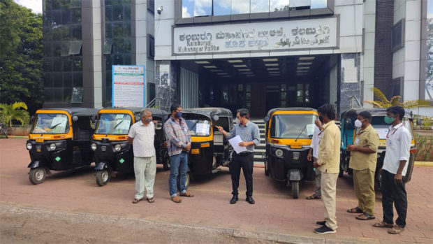 ಕೋವಿಡ್ ಸೋಂಕಿತರಿಗೆ ಕಲಬುರಗಿ ಪಾಲಿಕೆಯಿಂದ ಐದು ಆಟೋ ಆಂಬ್ಯುಲೆನ್ಸ್ ವ್ಯವಸ್ಥೆ