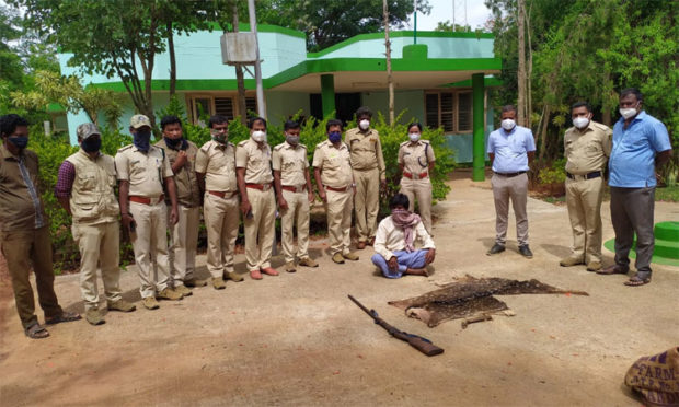 ಚಿಕ್ಕಬಳ್ಳಾಪುರ : ಜಿಂಕೆಯನ್ನು ಬೇಟೆಯಾಡಿದ ವ್ಯಕ್ತಿಯ ಬಂಧನ