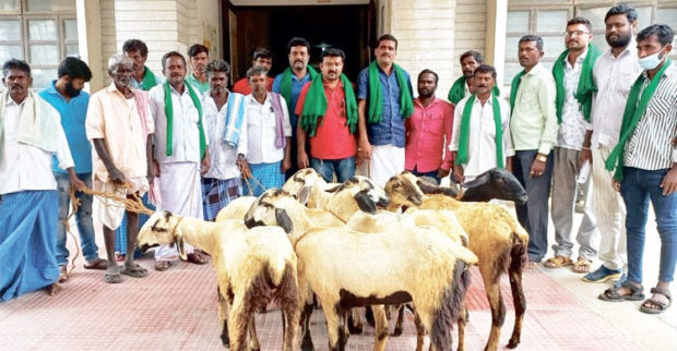 ಕಾಯ್ದಿರಿಸಿರುವ ಹುಲ್ಲುಗಾವಲು ಭೂಮಿ ಮಂಜೂರು ಬೇಡ