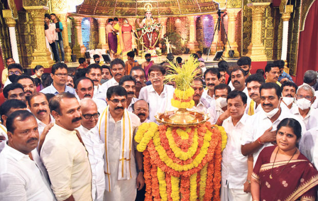 ಮಂಗಳೂರು ದಸರಾ ಉದ್ಘಾಟನೆ