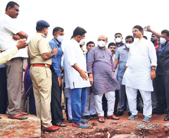 ಹಾನಿಗೆ ಪರಿಹಾರ ; ಮಳೆ ಹಾನಿ ಪ್ರದೇಶ ವೀಕ್ಷಣೆ ಸಿಎಂ ಬೊಮ್ಮಾಯಿ ಆದೇಶ