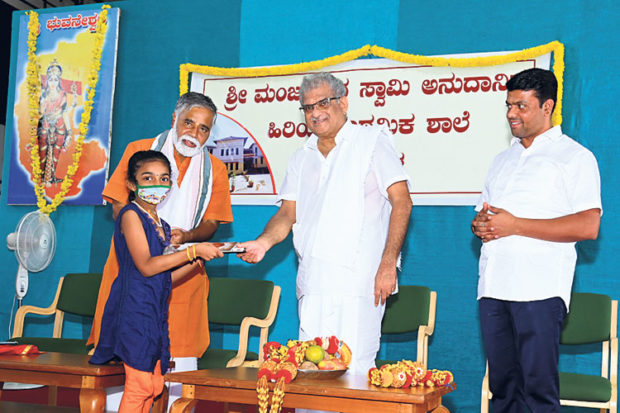 ಖಾಸಗಿ ಶಿಕ್ಷಕರ ಕೊರತೆ ನಿವಾರಿಸಲು ಆದ್ಯತೆ: ನಾಗೇಶ್‌