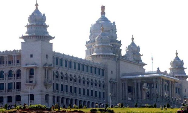 ಮತಾಂತರ ನಿಷೇಧ ಮಸೂದೆ ಮಂಡನೆಗೆ ಜಿಜ್ಞಾಸೆ