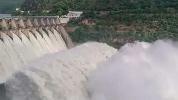 ತಮಿಳರ ಜೀವನಾಧಾರ ಕೇರಳೀಗರಿಗೆ ದುಃಸ್ವಪ್ನ