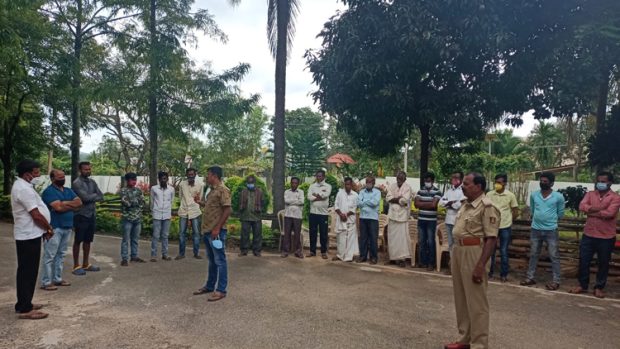 ಕಾನೂನು ಮೀರಿ ನಡೆದುಕೊಂಡರೆ ಕಠಿಣ ಕ್ರಮ : ರೌಡಿಶೀಟರ್‌ಗಳಿಗೆ ಸಿಪಿಐ ಖಡಕ್ ಎಚ್ಚರಿಕೆ