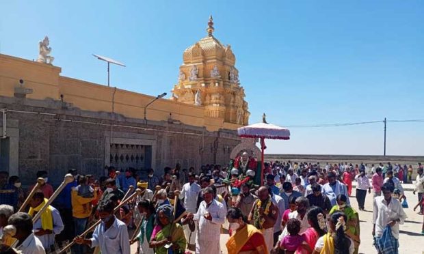 ಬಿಳಿಗಿರಿ ರಂಗನಾಥನ ದರ್ಶನಕ್ಕೆ ಭಕ್ತ ಸಾಗರ