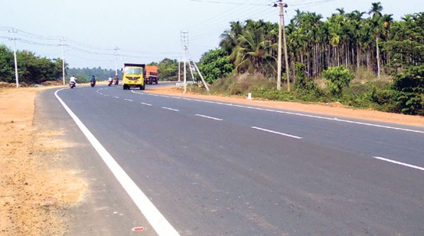 ಹೆದ್ದಾರಿ ಉದ್ಘಾಟನೆಯಾದರೂ ಸಿಗದ ಪರಿಹಾರ