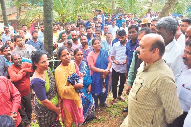 ಕಡಲ್ಕೊರೆತ ಸಮಸ್ಯೆ ಪರಿಹಾರಕ್ಕೆ ಸಿಎಂ ಬೊಮ್ಮಾಯಿ ಭರವಸೆ