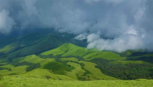 ಇನ್ನು ಒಂದು ವರ್ಷ ನೆಮ್ಮದಿ: ಕೇಂದ್ರ ಸಚಿವರನ್ನು ಭೇಟಿಯಾದ ರಾಜ್ಯ ನಿಯೋಗ