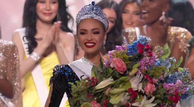 R’Bonney Gabriel of the USA crowned Miss Universe 2022