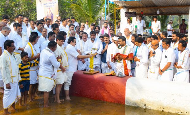 ತಿರುವೈಲುಗುತ್ತು ಕಂಬಳಕ್ಕೆ ಚಾಲನೆ