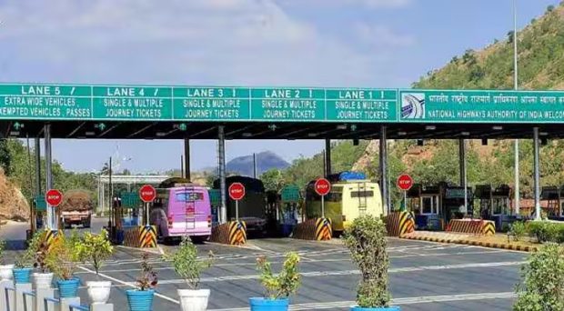 India To Replace Toll Tax Plazas With GPS-Based System Within Six Months