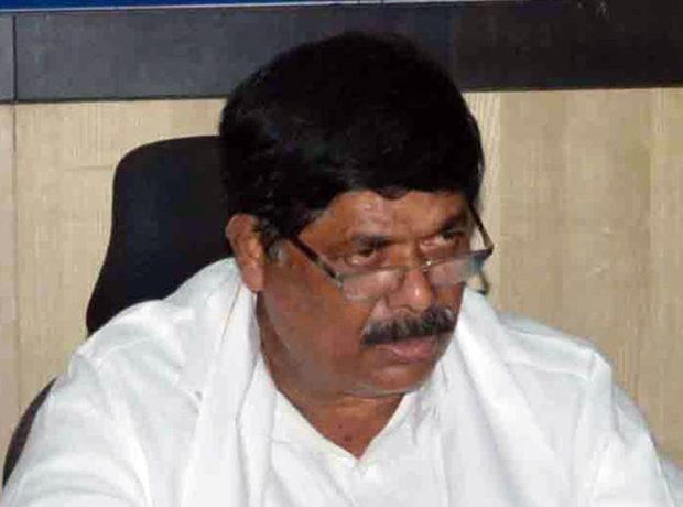 Minister-K.-Gopalaiah