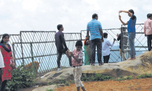 ಸೌಲಭ್ಯ ವಂಚಿತ ಬಿಳಿಗಿರಿರಂಗನಬೆಟ್ಟದ ಕಮರಿ!