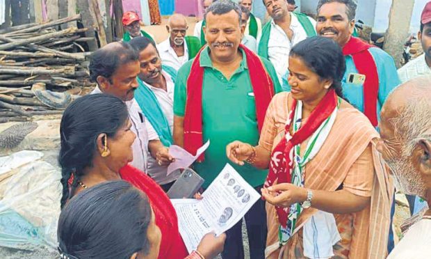 ಅಖಾಡಕ್ಕಿಳಿದ ಅಭ್ಯರ್ಥಿಗಳ ಪತ್ನಿಯರು, ಮಕ್ಕಳು!