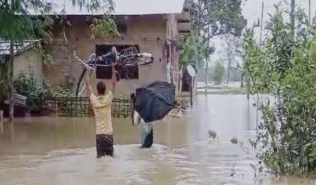 Assam flood; 25 ಗ್ರಾಮಗಳು ಜಲಾವೃತ: 29 ಸಾವಿರ ಜನರ ಸ್ಥಳಾಂತರ