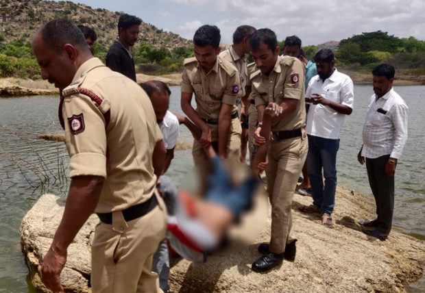 ಪಾವಗಡ: ಕೆರೆಯಲ್ಲಿ ಮುಳುಗಿ ಬಾಲಕ ಮೃತ್ಯು… 2 ಗಂಟೆ ಕಾರ್ಯಾಚರಣೆ ಬಳಿಕ ಪತ್ತೆಯಾದ ದೇಹ