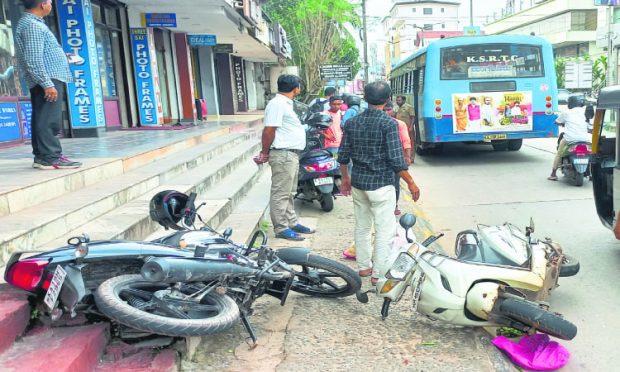 KSRTC ACCIDENT