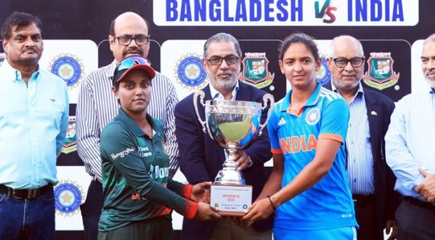 Bangladesh captain blasts mannerless Harmanpreet Kaur