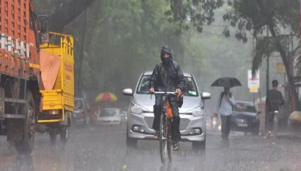 ಮುಂದುವರೆದ ಮಳೆ: ಹಾವೇರಿ ಜಿಲ್ಲೆಯ ಶಾಲಾ-ಕಾಲೇಜುಗಳಿಗೆ ಇಂದು ರಜೆ ಘೋಷಣೆ