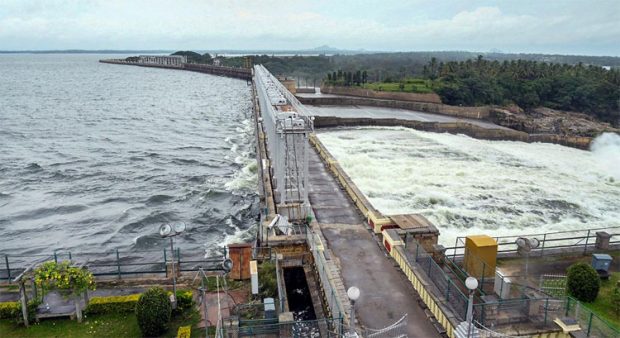 ತಮಿಳುನಾಡಿಗೆ ಕಾವೇರಿ ನೀರು ಬಿಡಬೇಕಂತೆ!