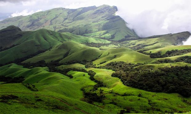 ಕಾಡ ಜನರ ಆತಂಕದ ಕಾರ್ಮೋಡ ಕರಗುತ್ತಲೇ ಇಲ್ಲ!