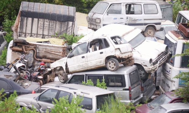 Rusty vehicles: ವಿಲೇವಾರಿ ಆಗದೆ ತುಕ್ಕು ಹಿಡಿದು ಕಸವಾದ ವಾಹನಗಳು