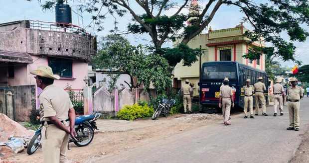 Belagavi; ಮತ್ತೆ ಚನ್ನಮ್ಮ ಮೂರ್ತಿ ವಿವಾದ: ಮೂರ್ತಿ ತೆರವು ಮಾಡಿದ ಪೊಲೀಸರು