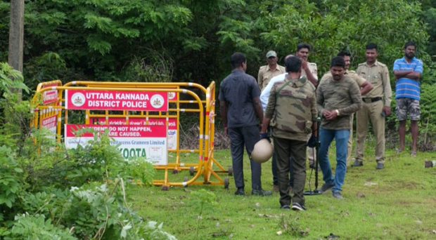 ಕಾಡು ಹಂದಿ ಬೇಟೆಗೆ ಇಟ್ಟಿದ್ದ ಸಜೀವ ಬಾಂಬ್ ಪತ್ತೆ: ಬಾಂಬ್ ನಿಷ್ಕ್ರೀಯ ದಳದಿಂದ ಕಾರ್ಯಾಚರಣೆ