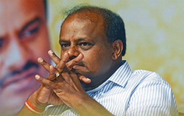 Kumaraswamy ಫೇಸ್‌ಬುಕ್‌ ಖಾತೆಯಲ್ಲಿ ಅಶ್ಲೀಲ ಚಿತ್ರಗಳು!