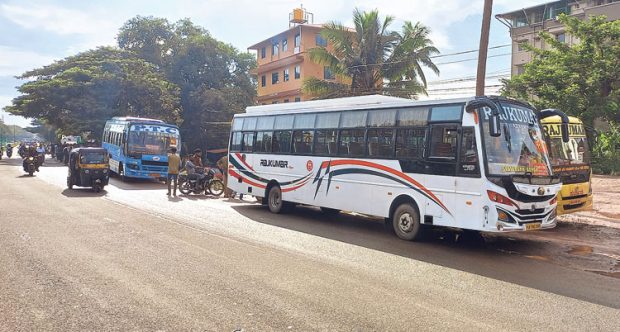 City Bus ನಿರ್ವಾಹಕನಿಗೆ ಹಲ್ಲೆ; ಹೊಡೆದಾಟ ಓರ್ವನಿಗೆ ಗಾಯ, ಎರಡು ಪ್ರಕರಣ ದಾಖಲು