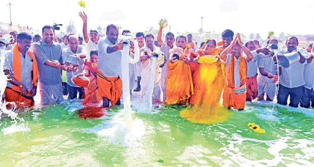 Samudra Puja: ಮಂಗಳೂರು, ಮಲ್ಪೆಯಲ್ಲಿ ಮತ್ಸ್ಯ ಸಮೃದ್ಧಿಗಾಗಿ ಸಮುದ್ರ ಪೂಜೆ