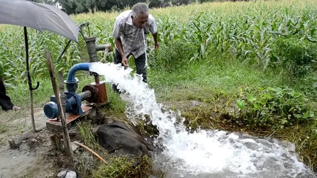 Agriculture: ರೈತರ ಆಕ್ರೋಶಕ್ಕೆ ಮಣಿದ ಸರಕಾರ: ಕೃಷಿ ಪಂಪ್‌ ಸೆಟ್‌ಗಳಿಗೆ 5 ತಾಸು ವಿದ್ಯುತ್‌