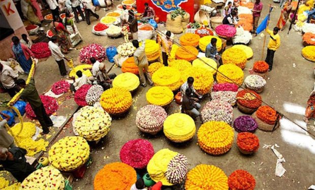 Dussehra Festival: ದಸರಾ ಸಡಗರ: ಹೂ ಬೆಲೆಯಲ್ಲಿ ದಿಢೀರ್‌ ಏರಿಕೆ