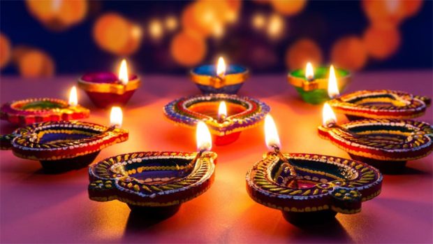 Deepavali Festival ಕಾರಿರುಳ ಕೃತಕ ದೀಪ