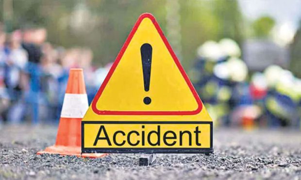 Road Mishap: ನಿಂತಿದ್ದ ಲಾರಿಗೆ ಐಷರ್‌ ಡಿಕ್ಕಿ; ಚಾಲಕ ಸಾವು 