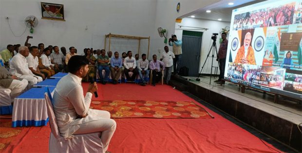 modiViksit Bharat Sankalp Yatra; ಮುದ್ರಾ ಫಲಾನುಭವಿಗಳ ಜತೆ ಪ್ರಧಾನಿ ಮೋದಿ ಸಂವಾದ