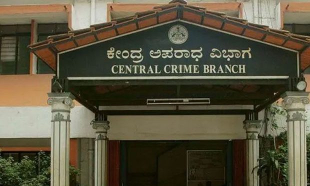 CCB Raids: ಸಿಲಿಂಡರ್‌ ರಿಫಿಲ್ಲಿಂಗ್‌, ಇಸ್ಪೀಟ್‌ ಅಡ್ಡೆ ಮೇಲೆ ದಾಳಿ: ಲಕ್ಷಾಂತರ ರೂ. ವಶ