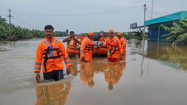 Tamil Nadu ವರುಣಾರ್ಭಟಕ್ಕೆ ರಸ್ತೆಗಳು, ಮನೆಗಳು ಜಲಾವೃತ… ಕೇಂದ್ರದಿಂದ ನೆರವಿನ ಭರವಸೆ