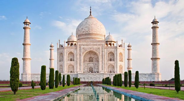 Taj Mahal; ಷಹಜಹಾನ್ ಉರುಸ್ ಆಚರಣೆಗೆ ತಡೆ ಕೋರಿ ಕೋರ್ಟ್ ಮೆಟ್ಟಿಲೇರಿದ ಹಿಂದೂ ಮಹಾಸಭಾ