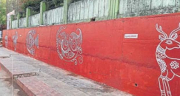 ಮಂಗಳೂರು: ಸ್ಟೇಟ್‌ಬ್ಯಾಂಕ್‌ ತ್ಯಾಜ್ಯ ಕೊಂಪೆಯಲ್ಲಿ ಅರಳಿದ ವರ್ಲಿಚಿತ್ರ