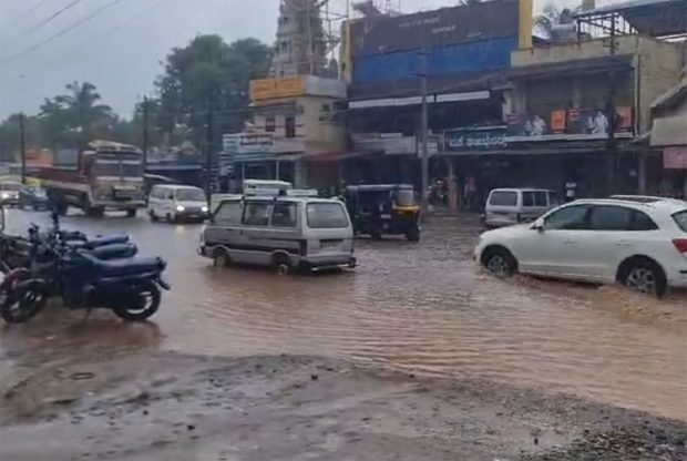 Heavy rain ಮಲೆನಾಡಲ್ಲಿ ಮುಂದುವರೆದ ಮಳೆಯ ಅಬ್ಬರ: ಜನಜೀವನ ಅಸ್ತವ್ಯಸ್ತ