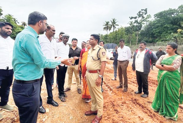 ರಾ.ಹೆ. ಕಾಮಗಾರಿ ತ್ವರಿತವಾಗಿ ಪೂರ್ಣಗೊಳಿಸಿ: ಸಂಸದ ಕೋಟ ಶ್ರೀನಿವಾಸ ಪೂಜಾರಿ ಸೂಚನೆ