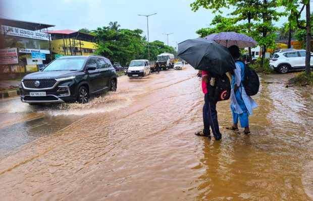 Heavy Rain; ಕರಾವಳಿಯಲ್ಲಿ ಜೂ.9ರಂದು ‘ರೆಡ್‌ ಅಲರ್ಟ್‌’; ಭಾರೀ ಮಳೆ ನಿರೀಕ್ಷೆ