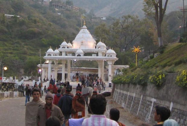 Vaishno Devi ಕ್ಷೇತ್ರದಲ್ಲಿ ಇನ್ನು ಮುಂದೆ ಭಕ್ತರಿಗೆ ಸಸಿ ಪ್ರಸಾದ: ಅಂಶುಲ್‌