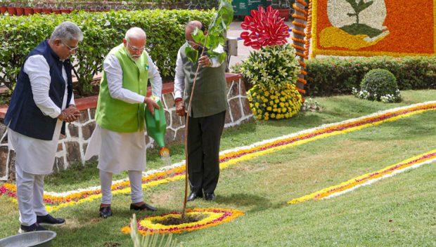 ಪ್ರಧಾನಿ ಮೋದಿಯಿಂದ “ಅಮ್ಮನ ಹೆಸರಲ್ಲಿ ಒಂದು ಮರ’ ಅಭಿಯಾನಕ್ಕೆ ಚಾಲನೆ