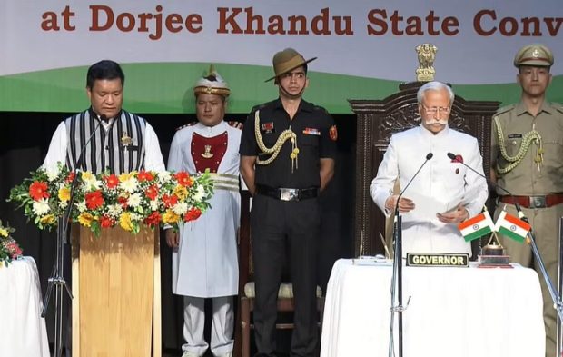 Pema Khandu: ಅರುಣಾಚಲ ಪ್ರದೇಶದ ಮುಖ್ಯಮಂತ್ರಿಯಾಗಿ ಪೇಮಾ ಖಂಡು ಪ್ರಮಾಣ ವಚನ ಸ್ವೀಕಾರ