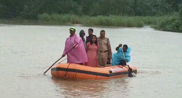 Udupi District: ಮನೆಗಳು ಜಲಾವೃತ: ಕಾಪು: ನೆರೆಗೆ ಸಿಲುಕಿದ 35 ಮಂದಿಯ ಸ್ಥಳಾಂತರ