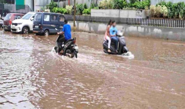 Panaji ಭಾರೀ ಮಳೆ: ಹಲವೆಡೆ ಪ್ರವಾಹ ಸ್ಥಿತಿ; ವಾಹನ ಸವಾರರ ಪರದಾಟ