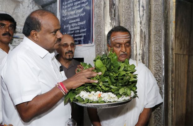 Nanjangud ಶ್ರೀಕಂಠೇಶ್ವರನ ದರ್ಶನ ಪಡೆದ ಎಚ್‌ಡಿಕೆ; ನನಗೆ ದೇವರ ಆಶೀರ್ವಾದ ಸಾಕು